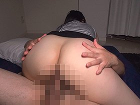 ラーメン屋で働くサバサバしたバイトちゃん 割りきって応募したのに絶倫チ●ポで突かれ、いっぱいイってしまった　サンプル画像09